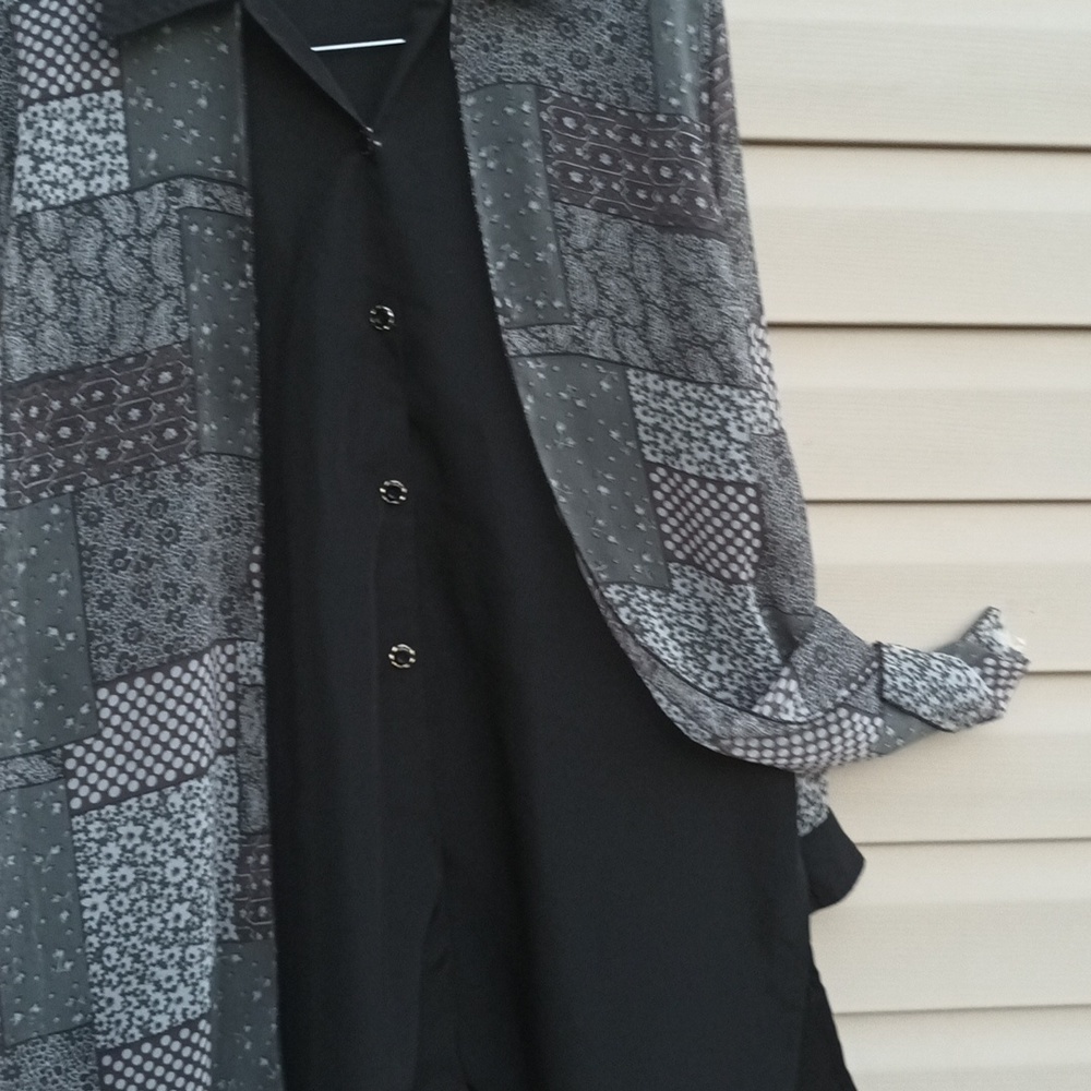 Long Blouse - Picture 4 of 6